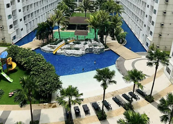Hostal Sharing With Balcony At Shore In Pasay Near Moa And Airport